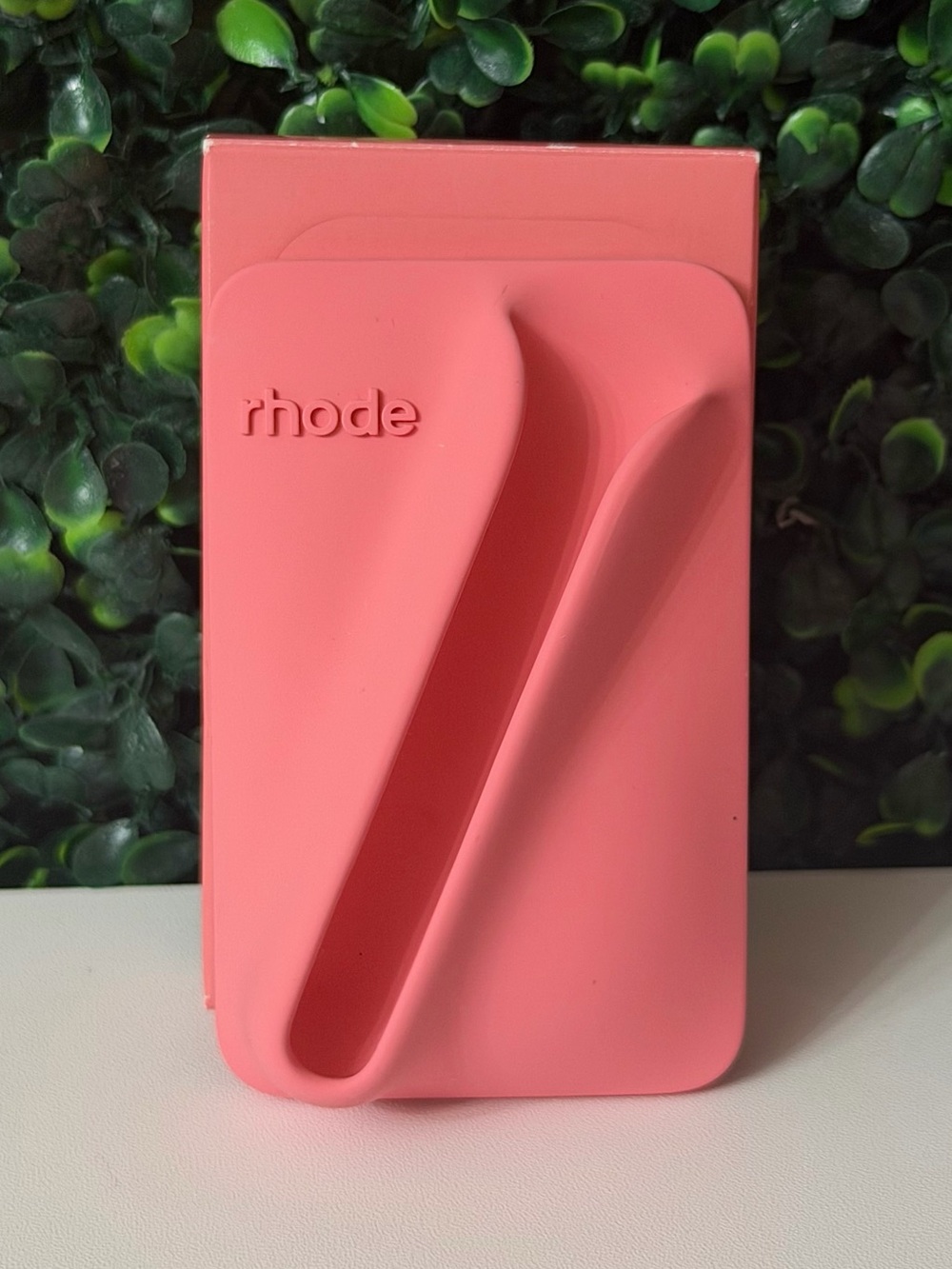 RHODE Snap-On Lip Case in Sweet Pea (New) Limited Editon